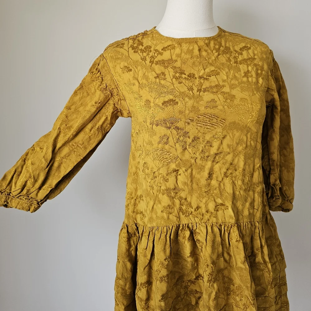 Zara 10 L Mustard Yellow Textured Dress - Picture 2 of 9